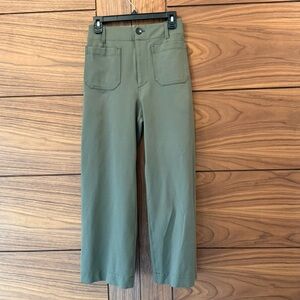 Maeve by Anthropologie EUC The Colette Wide Leg Crop Moss Green Ponte Pants - 27